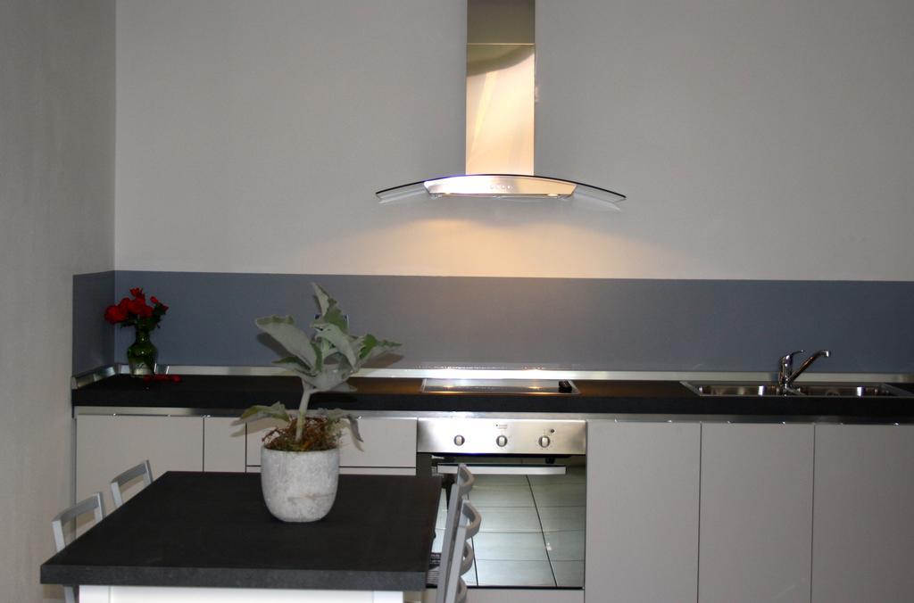 Appartement Gilda E Vesuvio à Bergame Extérieur photo
